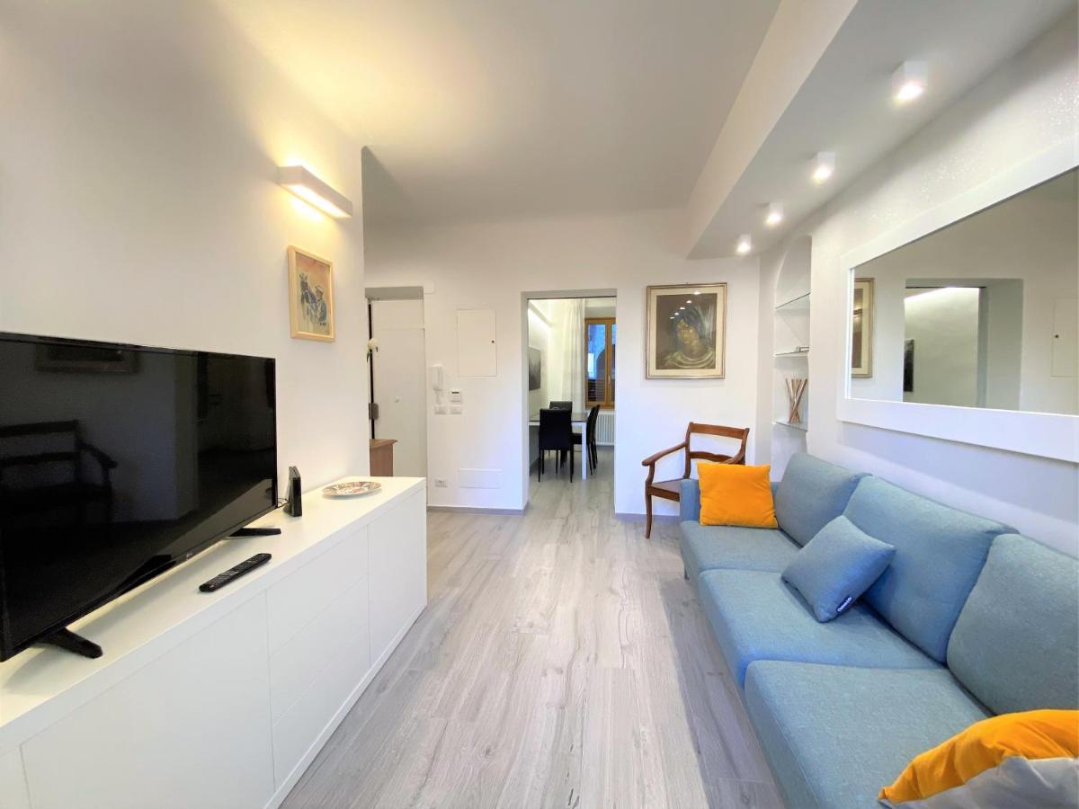 Casa Stella- A Due Passi Dal Corso Di Siena Apartment ภายนอก รูปภาพ