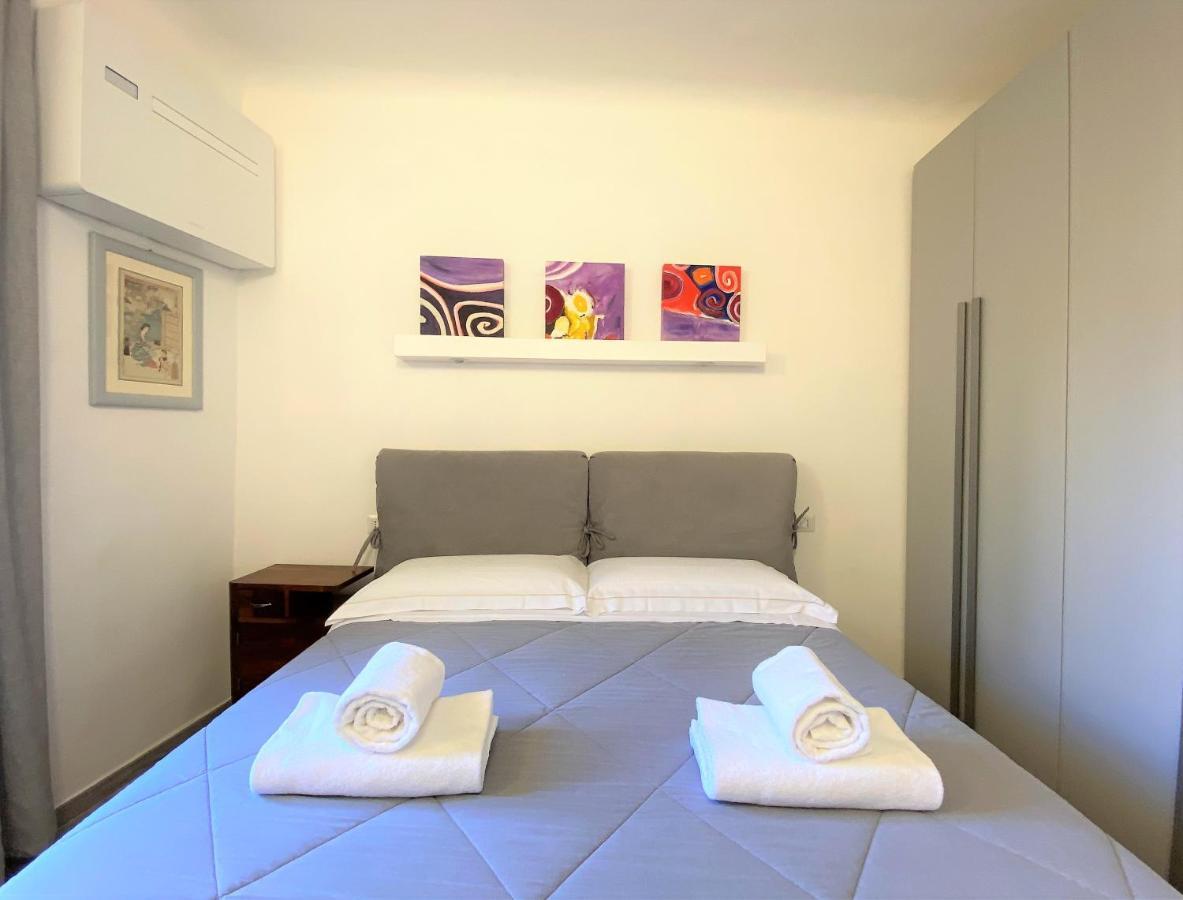 Casa Stella- A Due Passi Dal Corso Di Siena Apartment ภายนอก รูปภาพ
